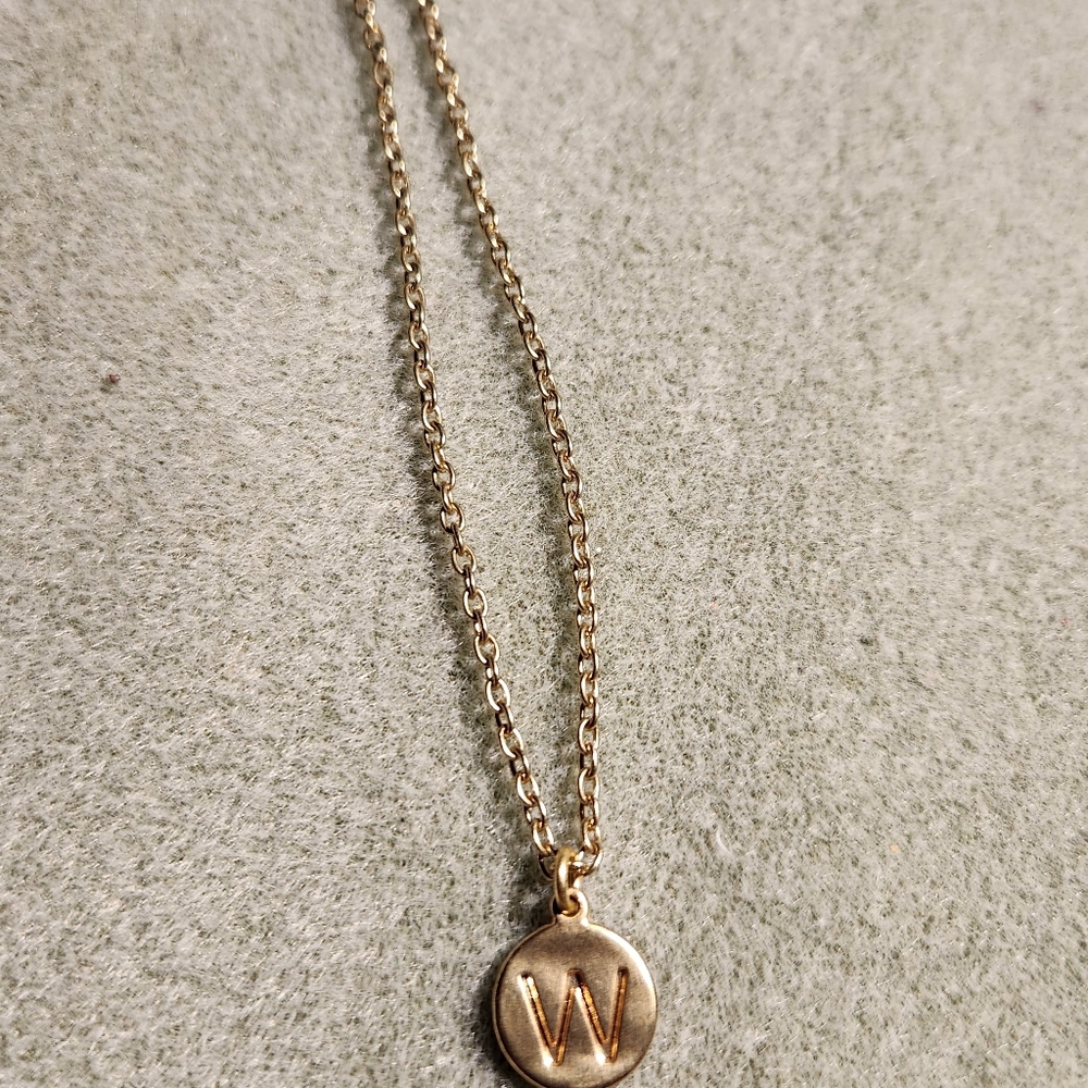 W letter necklace